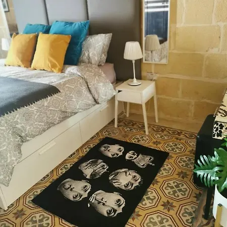 Large Bedroom In Boutique Style With Pool Privat bolig