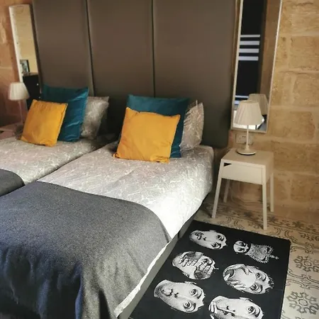 Large Bedroom In Boutique Style With Pool Il-Pergla