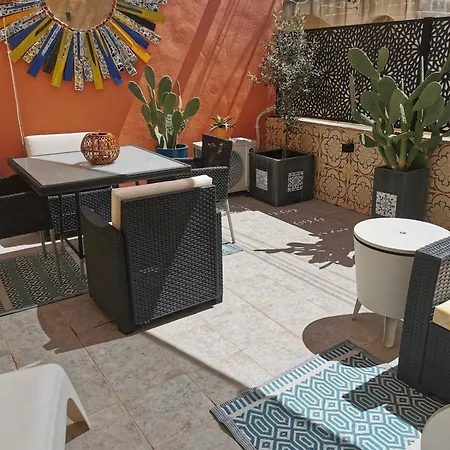 Privat bolig Large Bedroom In Boutique Style With Pool